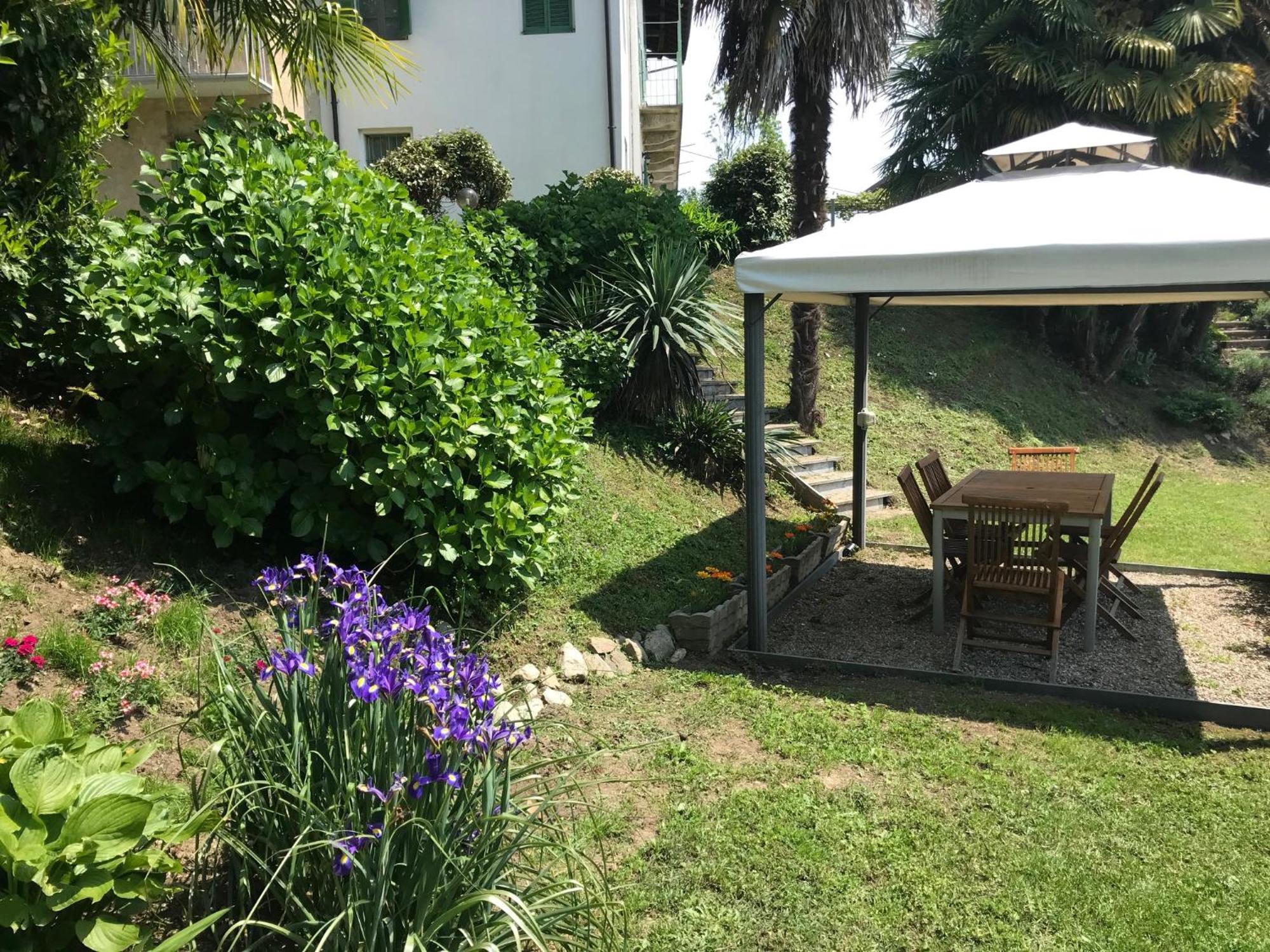 Appartamento La Camelia Ameno Exterior foto